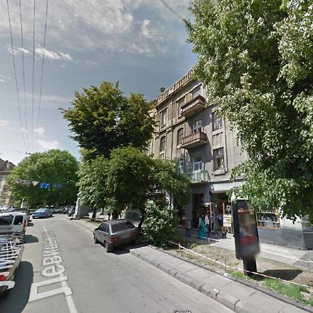 Alfa Apartments Levytskoho 3 Lviv Exteriör bild